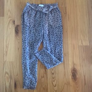 The cutest summer work pants